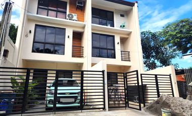 3 Storey Townhouse for sale in San Mateo Rizal near  Quezon City and Marikina City