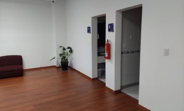Rento Amplia Oficina 370 m² Edificio Corporativo Rep. del Salvador