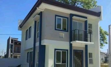 4 Bedroom Single Attached, Villa Dulalia Marilao Bulacan