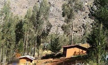 SOLÍS VENDE CASA Y TERRENO DE 7555 m2 EN LLACANORA, CAJAMARCA