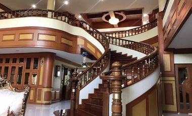 For sale 5 bedrooms Mansion Nakhon Pathom.