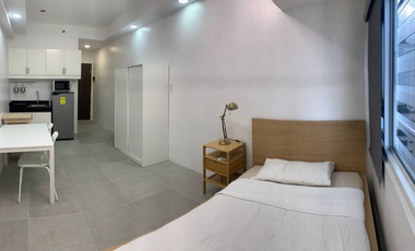 Studio Unit For Rent at The Pearl Place, Ortigas Pasig City