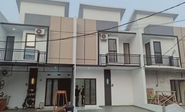 Rumah Cluster 2 lantai Dekat Komplek Pemda Jatiasih Bekasi