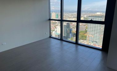 4 BEDROOM FOR RENT IN UPTOWN RITZ