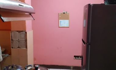 Se Vende Casa en primer piso, frente a parque