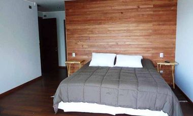 Casa orilla de lago  *638