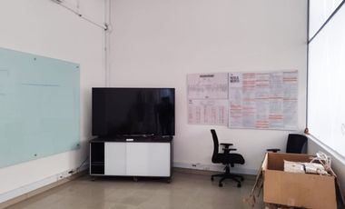 PR20285 Oficina o local en arriendo en el sector San Joaquin