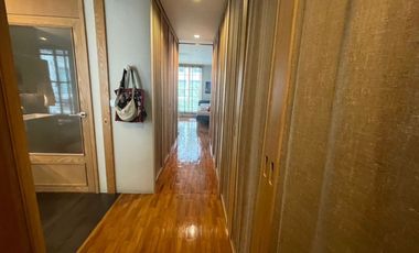 3 Bedrooms Plus study room + 4 Bathrooms a Nicely renovated home for sale at Baan Klang Krung British Town ThongLo