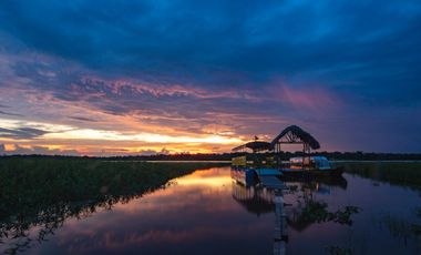 Vendo Hotel Negocio en Marcha Eco Lodge 49.25 Ha CASHIBOCOCHA PUCALLPA PERU