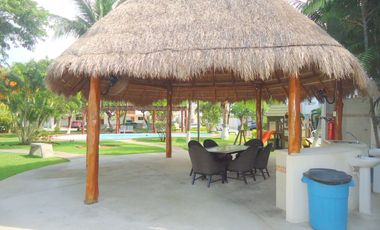 Se Vende Casa en Cancun Jardines del Sur 1 Seguridad 24/7 Terreno Excedente