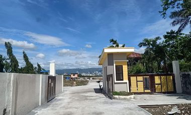 PRE SELLING 4- bedroom duplex house for sale in Breeza Scapes Lapulapu City