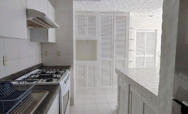 V403 Villa en Venta, 3 recámaras aun costado Hotel Ixtapa Palace