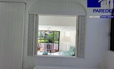 V403 Villa en Venta, 3 recámaras aun costado Hotel Ixtapa Palace