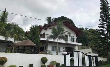 Resort type House and Lot w/ Swimming Pool in Alfonso-Tagaytay for sale