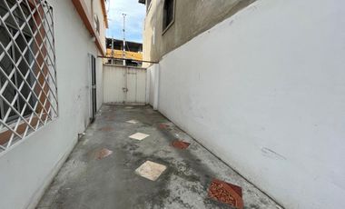 casa de venta en manta zona norte 4 noviembre