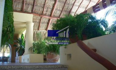 V406 En Venta Villa de 3 recámaras Seccion Morro en Porto Ixtapa