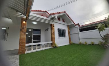 HEAMR01 - 3 Bedroom House For Sale in Amorn-Rat Pattaya