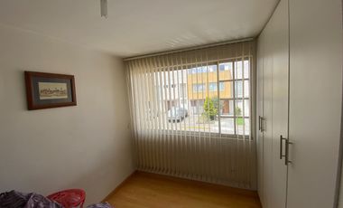 Casa de venta sector calderón dentro de conjunto