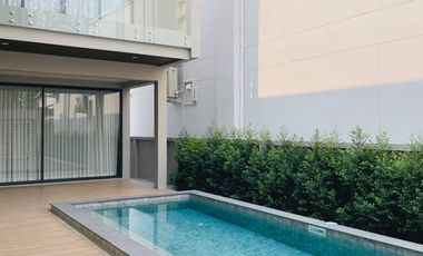 Modern style house for sale With swimming pool, San Kamphaeng, Chiang Mai