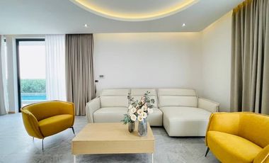 Modern style house for sale With swimming pool, San Kamphaeng, Chiang Mai