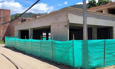 Oportunidad! Se arriendan espacios ideales para su negocio!