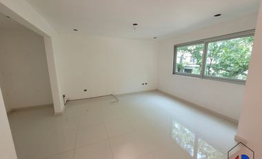 Preciosa Casa con vista al lago en excelente fraccionamiento.