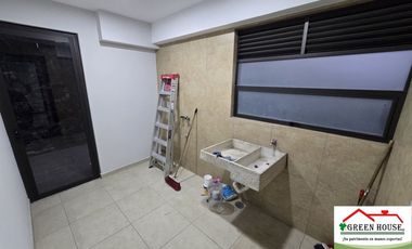 VENTA CASA EN RINCON DE LOS ENCINOS, LERMA . JUNTO CLUB DE GOLF LOS ENCINOS