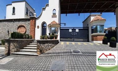 VENTA CASA EN RINCON DE LOS ENCINOS, LERMA . JUNTO CLUB DE GOLF LOS ENCINOS