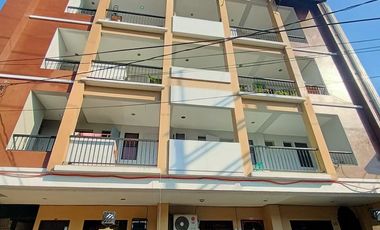 5 Storey Building for Sale in Pasay L.A. 318 sqm 400k Generating Income