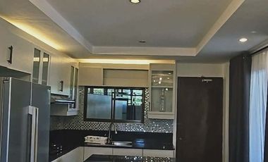 Talisay 2 storey 3-Bedrooms House Furnished inside subd.