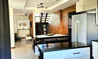 Talisay 2 storey 3-Bedrooms House Furnished inside subd.