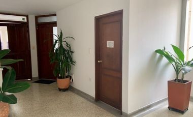 APARTAMENTO. EXCELENTE UBICACION