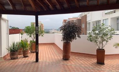 APARTAMENTO. EXCELENTE UBICACION