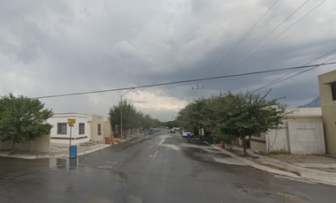 SF-  CASA EN VENTA EN SANTA MARIA