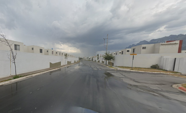 SF-  CASA EN VENTA EN SANTA MARIA