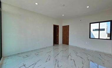 En venta Casa con acabados de Lujo, amplio jardin y hermosa cocina  ubicada en el Fracc.LomasDeLaRioja