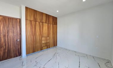 En venta Casa con acabados de Lujo, amplio jardin y hermosa cocina  ubicada en el Fracc.LomasDeLaRioja