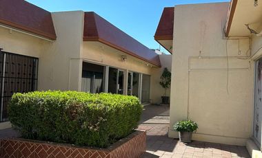Local comercial/Oficina en renta en Blvd Navarrete