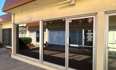 Local comercial/Oficina en renta en Blvd Navarrete
