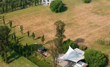 Rancho Los Quebrachos, 2.7 hectáreas, 2 residencias totalmente equipadas