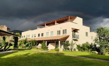 Casa en Venta con alberca Roof Garden al Sur Cuernavaca en Xochitepec Morelos