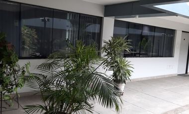 Vendo oficina PAZ SOLDAN