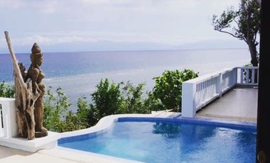 KYU - FOR SALE: 6 Bedroom House in Calatagan, Batangas