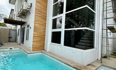 6 BEDROOMS FURNISHED POOL VILLA FOR RENT IN ANUNAS, ANGELES CITY PAMPANGA NEAR CLARK AND KOREAN TOWN