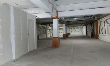 ALQUILER LOCAL COMERCIAL EN MIRAFLORES