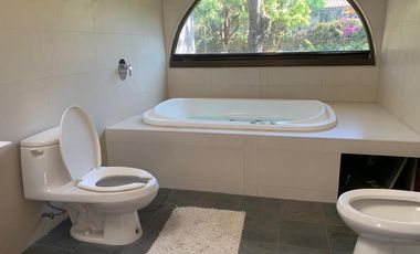 $3,330,000 Lomas de Cuernavaca, Recámaras, Alberca, Jacuzzi, Lomas de Cuernavaca, Temixco, Morelos