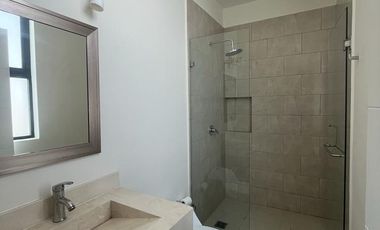 Casa en renta en condominio Ebano, Puerto Vallarta, cerca de vidanta