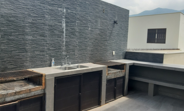 CASA EN REMATE EN FRACCIONAMIENTO MORETTA MONTERREY NUEVO LEÓN