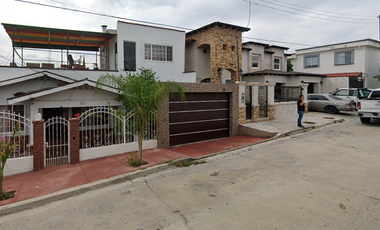 CASA EN El REFUGIO, TECATE, BAJA CALIFORNIA. CASA EN REMATE. -FQA