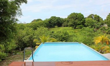 CASA DE CAMPO CON AMPLIO TERRENO EN SAN CARLOS